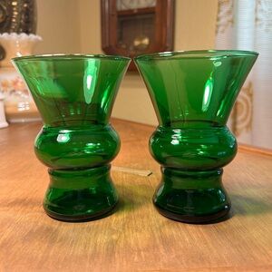 Pair of Vintage Anchor Hocking 5" Flared Forest Green Vases Discontinued 1957-65